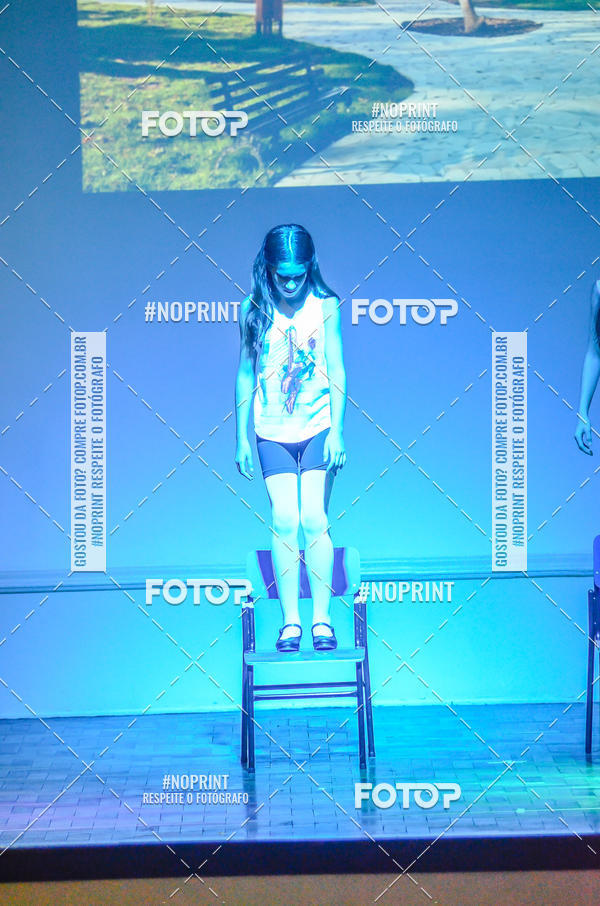 Buy your photos of the eventApresentao de dana  da Escola Uruguai na Escola Rainha do Brasil on Fotop