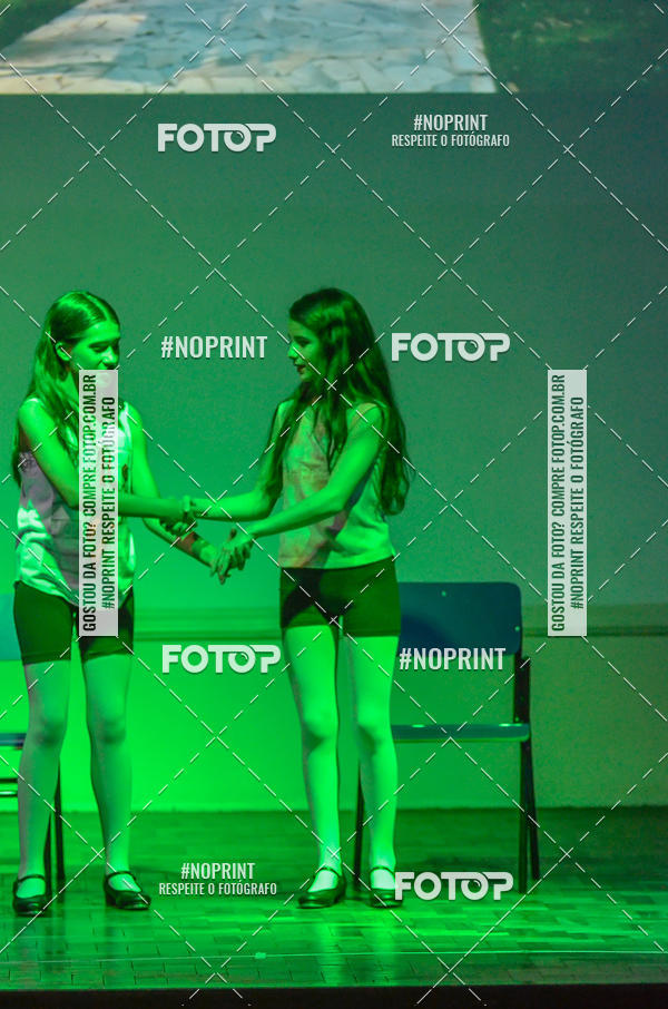 Buy your photos of the eventApresentao de dana  da Escola Uruguai na Escola Rainha do Brasil on Fotop