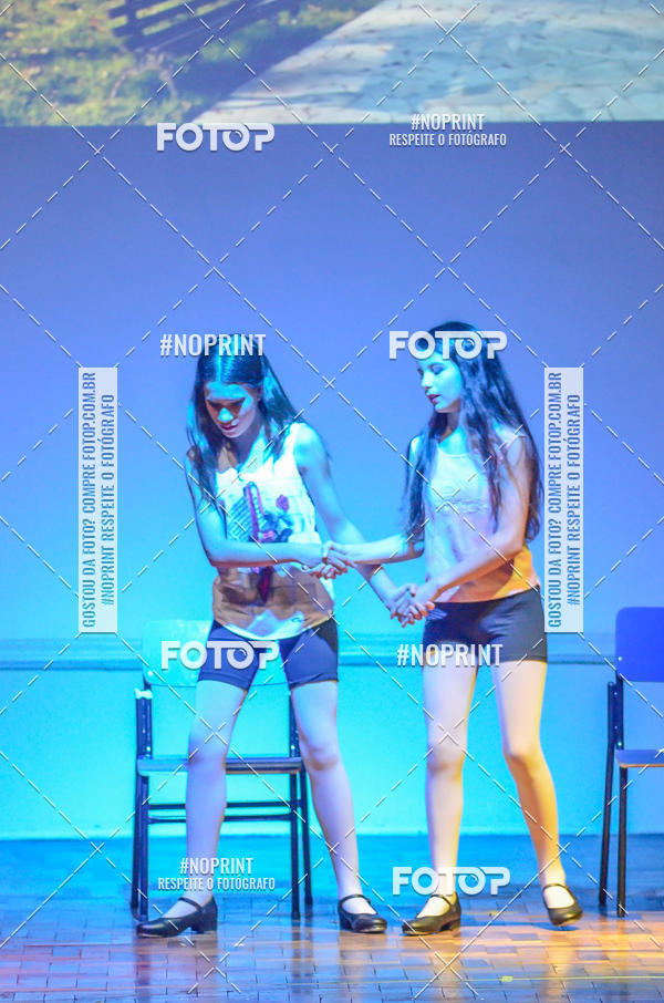 Buy your photos of the eventApresentao de dana  da Escola Uruguai na Escola Rainha do Brasil on Fotop