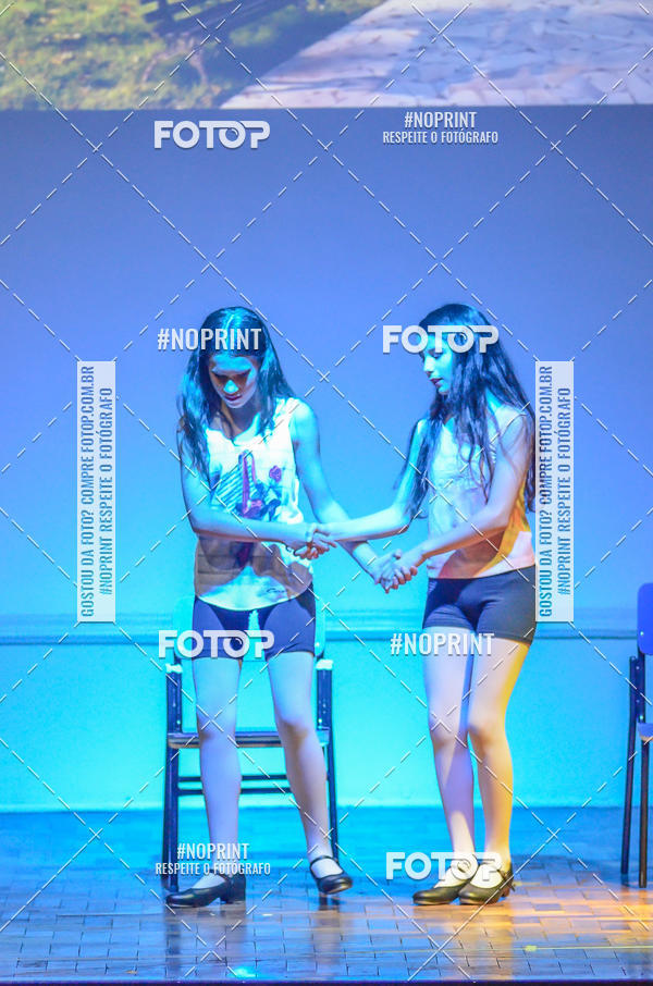 Buy your photos of the eventApresentao de dana  da Escola Uruguai na Escola Rainha do Brasil on Fotop