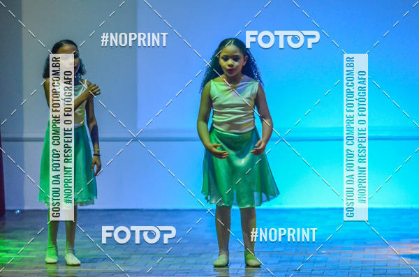 Buy your photos of the eventApresentao de dana  da Escola Uruguai na Escola Rainha do Brasil on Fotop