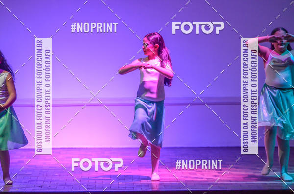 Buy your photos of the eventApresentao de dana  da Escola Uruguai na Escola Rainha do Brasil on Fotop