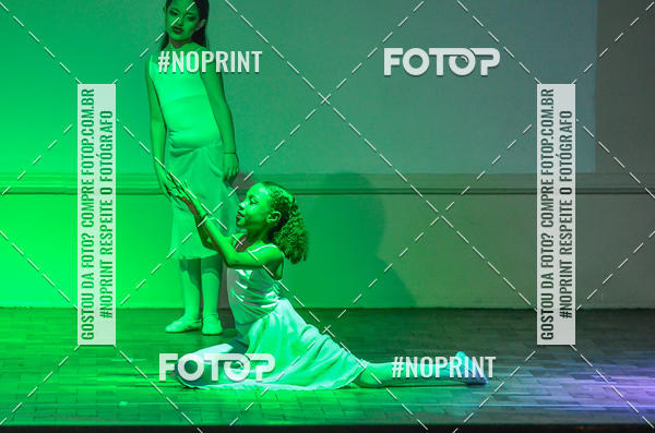 Buy your photos of the eventApresentao de dana  da Escola Uruguai na Escola Rainha do Brasil on Fotop