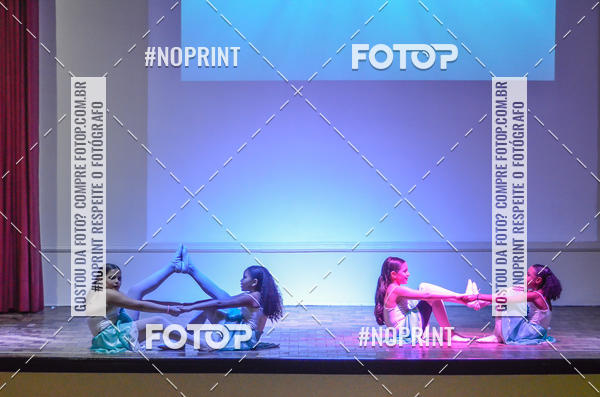 Buy your photos of the eventApresentao de dana  da Escola Uruguai na Escola Rainha do Brasil on Fotop
