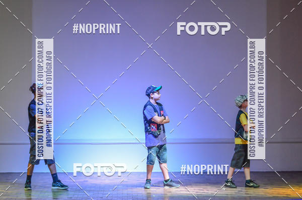 Buy your photos of the eventApresentao de dana  da Escola Uruguai na Escola Rainha do Brasil on Fotop