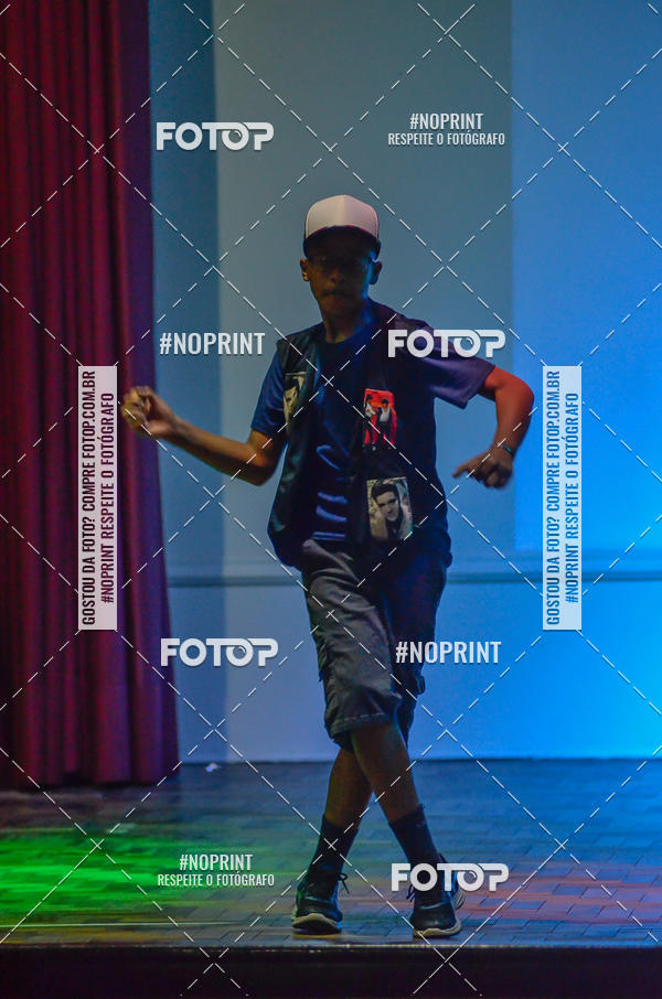 Buy your photos of the eventApresentao de dana  da Escola Uruguai na Escola Rainha do Brasil on Fotop