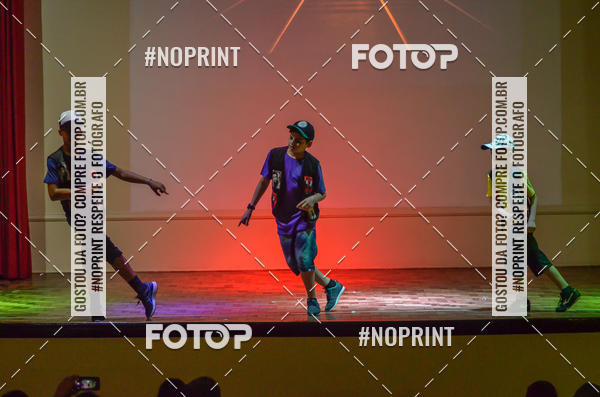 Buy your photos of the eventApresentao de dana  da Escola Uruguai na Escola Rainha do Brasil on Fotop