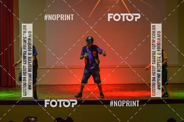Buy your photos of the eventApresentao de dana  da Escola Uruguai na Escola Rainha do Brasil on Fotop