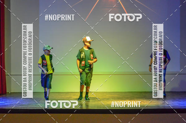 Buy your photos of the eventApresentao de dana  da Escola Uruguai na Escola Rainha do Brasil on Fotop