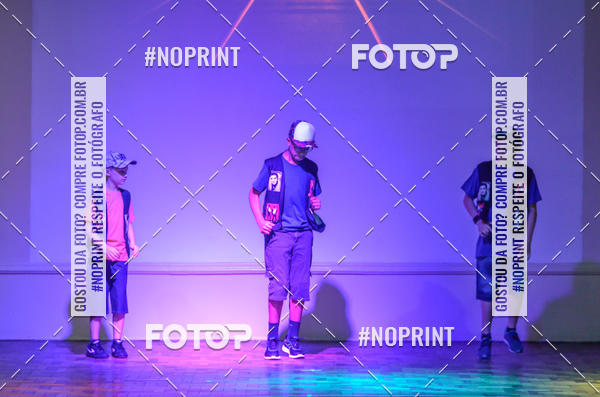 Buy your photos of the eventApresentao de dana  da Escola Uruguai na Escola Rainha do Brasil on Fotop