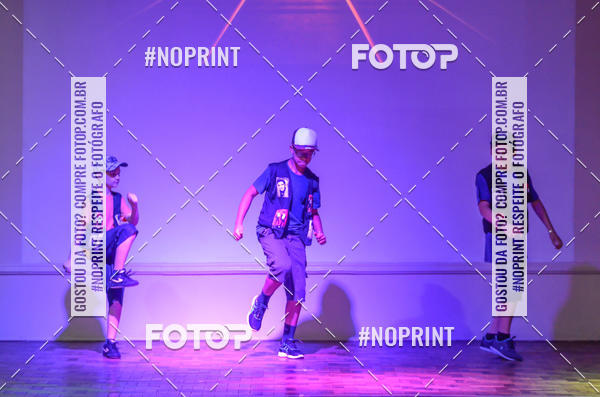 Buy your photos of the eventApresentao de dana  da Escola Uruguai na Escola Rainha do Brasil on Fotop