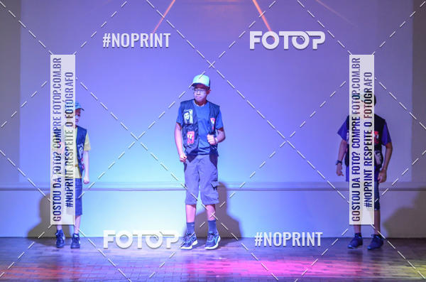 Buy your photos of the eventApresentao de dana  da Escola Uruguai na Escola Rainha do Brasil on Fotop