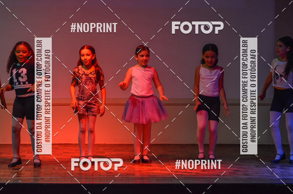 Compre as suas fotos do eventoApresenta��o de dan�a  da Escola Uruguai na Escola Rainha do Brasil no Fotop