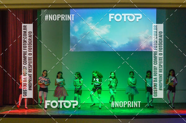 Compre as suas fotos do eventoApresenta��o de dan�a  da Escola Uruguai na Escola Rainha do Brasil no Fotop