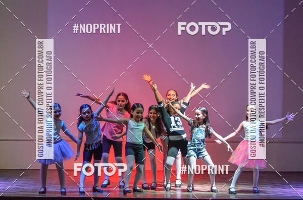 Compre as suas fotos do eventoApresenta��o de dan�a  da Escola Uruguai na Escola Rainha do Brasil no Fotop