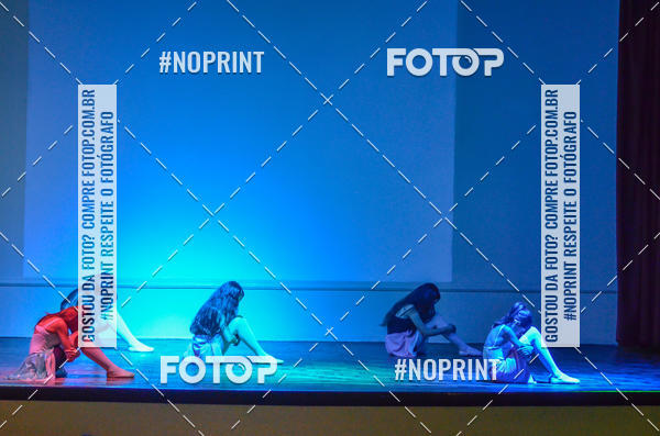 Buy your photos of the eventApresenta��o de dan�a  da Escola Uruguai na Escola Rainha do Brasil on Fotop