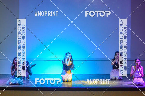 Buy your photos of the eventApresentao de dana  da Escola Uruguai na Escola Rainha do Brasil on Fotop
