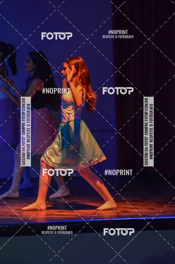 Compre suas fotos do eventoApresenta��o de dan�a  da Escola Uruguai na Escola Rainha do Brasil no Fotop