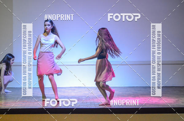 Compre suas fotos do eventoApresenta��o de dan�a  da Escola Uruguai na Escola Rainha do Brasil no Fotop