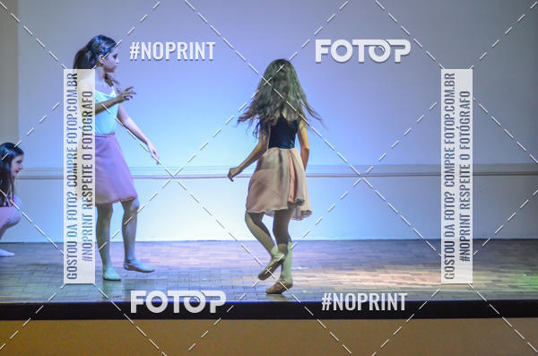 Compre suas fotos do eventoApresenta��o de dan�a  da Escola Uruguai na Escola Rainha do Brasil no Fotop