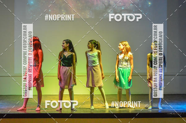 Buy your photos of the eventApresentao de dana  da Escola Uruguai na Escola Rainha do Brasil on Fotop