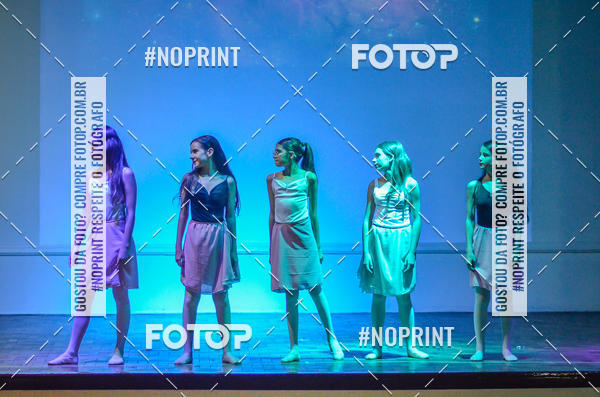 Buy your photos of the eventApresentao de dana  da Escola Uruguai na Escola Rainha do Brasil on Fotop