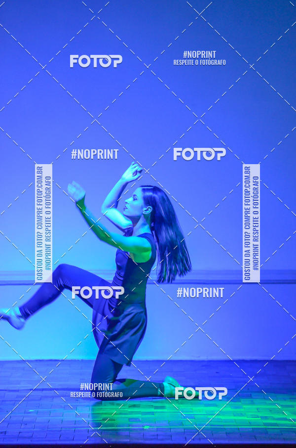 Buy your photos of the eventApresentao de dana  da Escola Uruguai na Escola Rainha do Brasil on Fotop