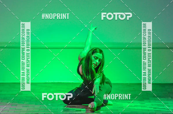 Buy your photos of the eventApresentao de dana  da Escola Uruguai na Escola Rainha do Brasil on Fotop