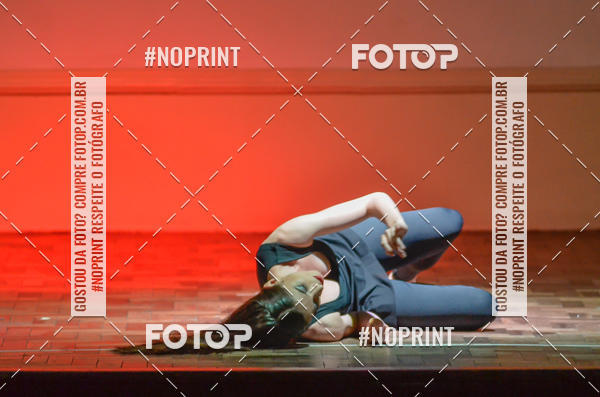 Buy your photos of the eventApresenta��o de dan�a  da Escola Uruguai na Escola Rainha do Brasil on Fotop