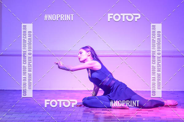 Buy your photos of the eventApresenta��o de dan�a  da Escola Uruguai na Escola Rainha do Brasil on Fotop