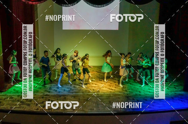 Acquista le foto dell'eventoApresenta��o de dan�a  da Escola Uruguai na Escola Rainha do Brasil in Fotop