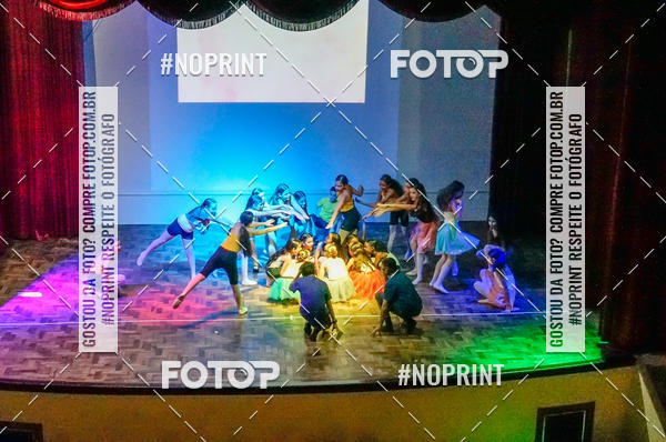 Buy your photos of the eventApresentao de dana  da Escola Uruguai na Escola Rainha do Brasil on Fotop