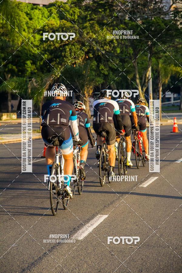 Buy your photos of the eventTreino Ciclismo - Aterro do Flamengo  on Fotop