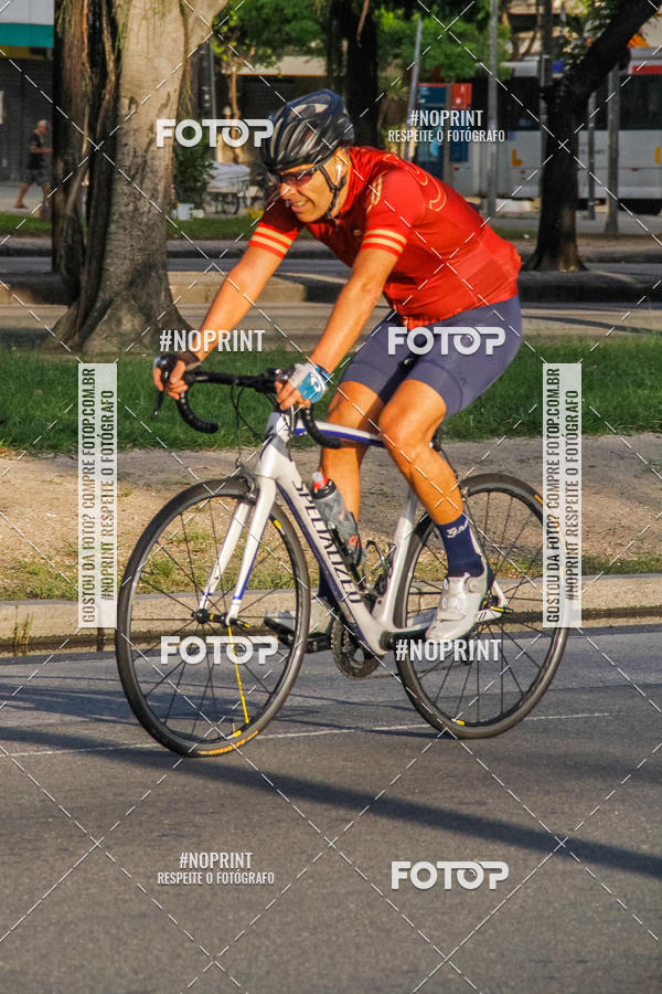 Buy your photos of the eventTreino Ciclismo - Aterro do Flamengo  on Fotop
