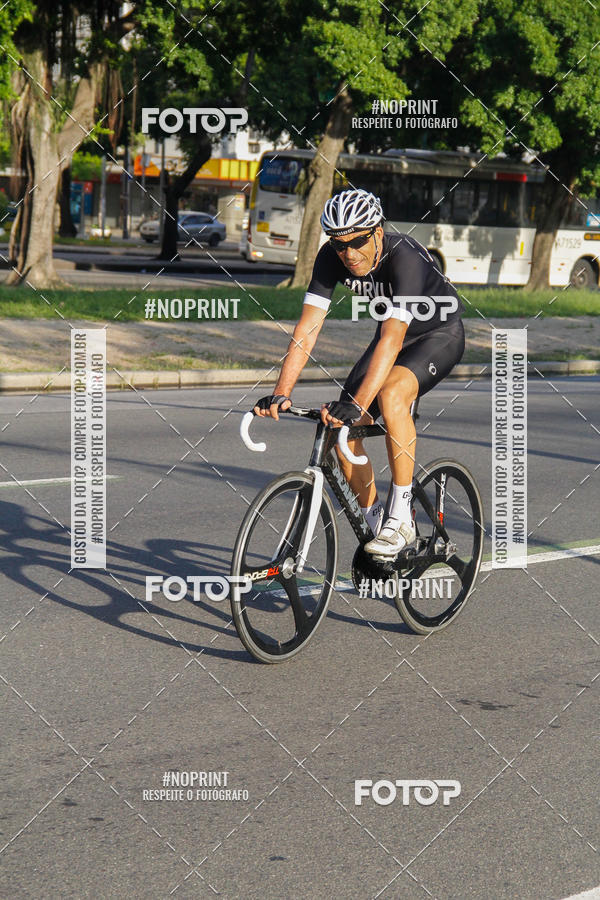 Buy your photos of the eventTreino Ciclismo - Aterro do Flamengo  on Fotop