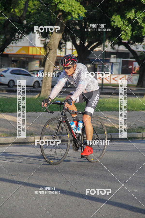 Buy your photos of the eventTreino Ciclismo - Aterro do Flamengo  on Fotop