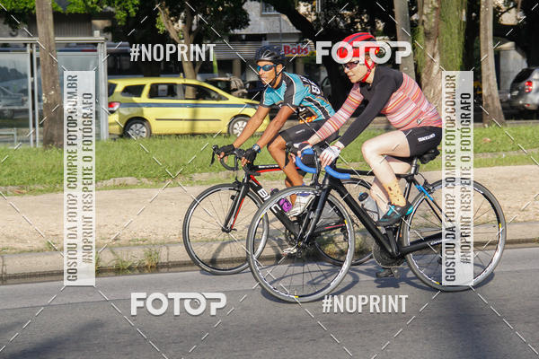 Buy your photos of the eventTreino Ciclismo - Aterro do Flamengo  on Fotop
