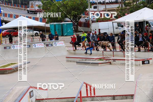 Buy your photos of the eventCampeonato Brasileiro de Skate Street Amador on Fotop