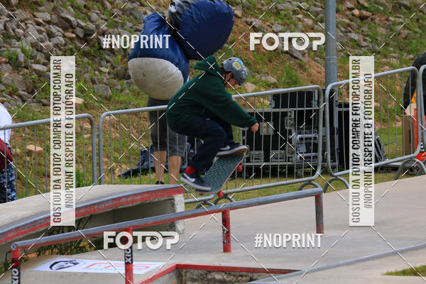 Buy your photos of the eventCampeonato Brasileiro de Skate Street Amador on Fotop