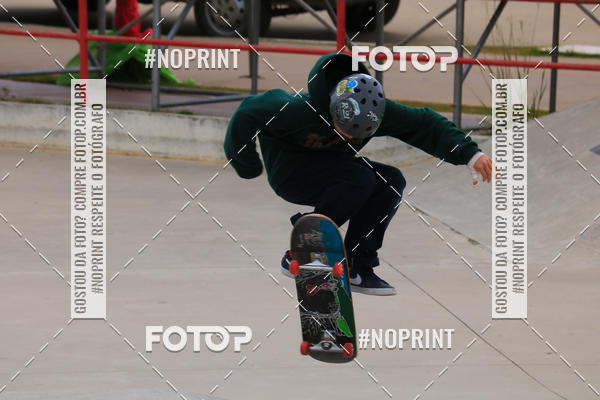 Buy your photos of the eventCampeonato Brasileiro de Skate Street Amador on Fotop