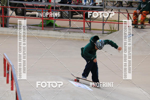 Buy your photos of the eventCampeonato Brasileiro de Skate Street Amador on Fotop