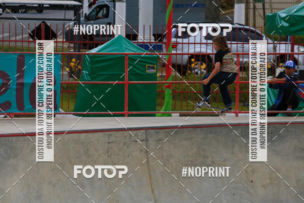 Buy your photos of the eventCampeonato Brasileiro de Skate Street Amador on Fotop