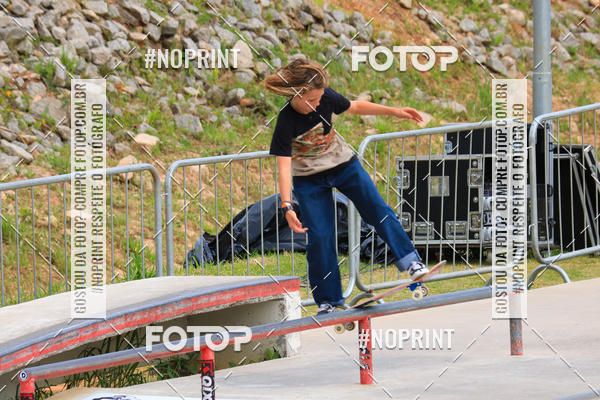 Buy your photos of the eventCampeonato Brasileiro de Skate Street Amador on Fotop