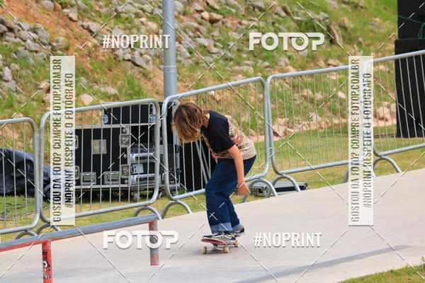Buy your photos of the eventCampeonato Brasileiro de Skate Street Amador on Fotop