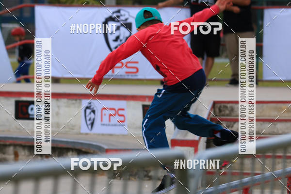 Buy your photos of the eventCampeonato Brasileiro de Skate Street Amador on Fotop