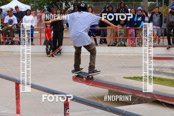 Buy your photos of the eventCampeonato Brasileiro de Skate Street Amador on Fotop