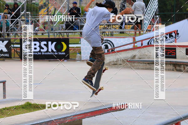 Buy your photos of the eventCampeonato Brasileiro de Skate Street Amador on Fotop