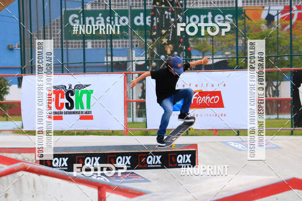Buy your photos of the eventCampeonato Brasileiro de Skate Street Amador on Fotop