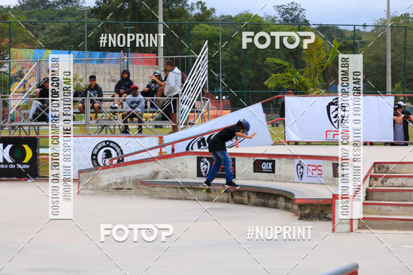 Buy your photos of the eventCampeonato Brasileiro de Skate Street Amador on Fotop