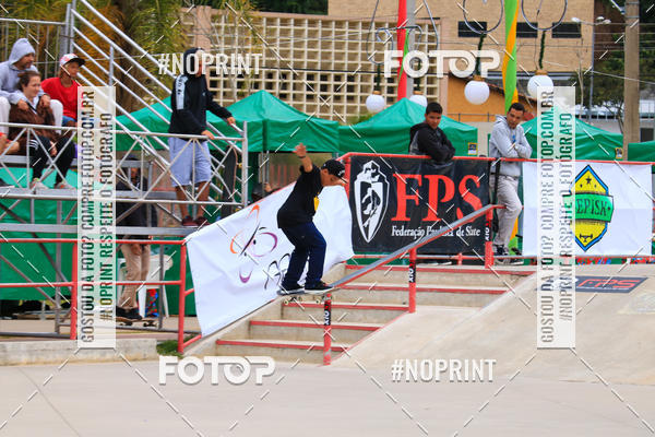 Buy your photos of the eventCampeonato Brasileiro de Skate Street Amador on Fotop